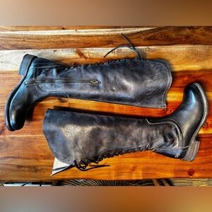 Bed Stu Surrey, gently worn condition